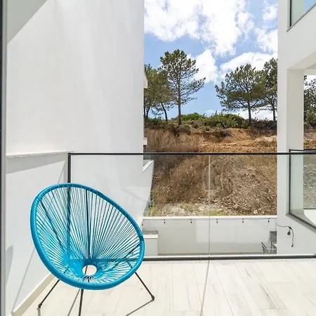 A Tarambola - Walking Distance To Monte Clerigo And Amoreira Beaches Apartment Aljezur