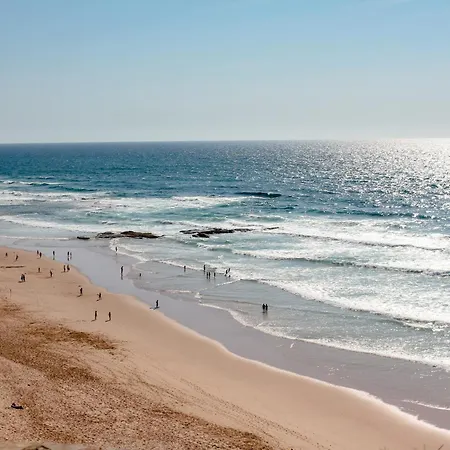Appartamento A Tarambola - Walking Distance To Monte Clerigo And Amoreira Beaches